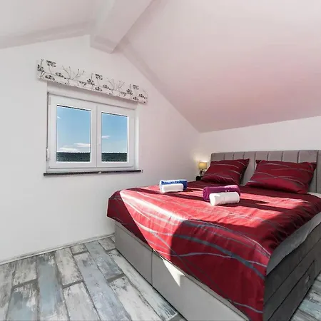 Camellia - Two Bedroom With Swimming Pool Villa *